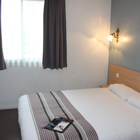 P'Tit Dej-Hotel Clermont Ferrand Centre Екстер'єр фото